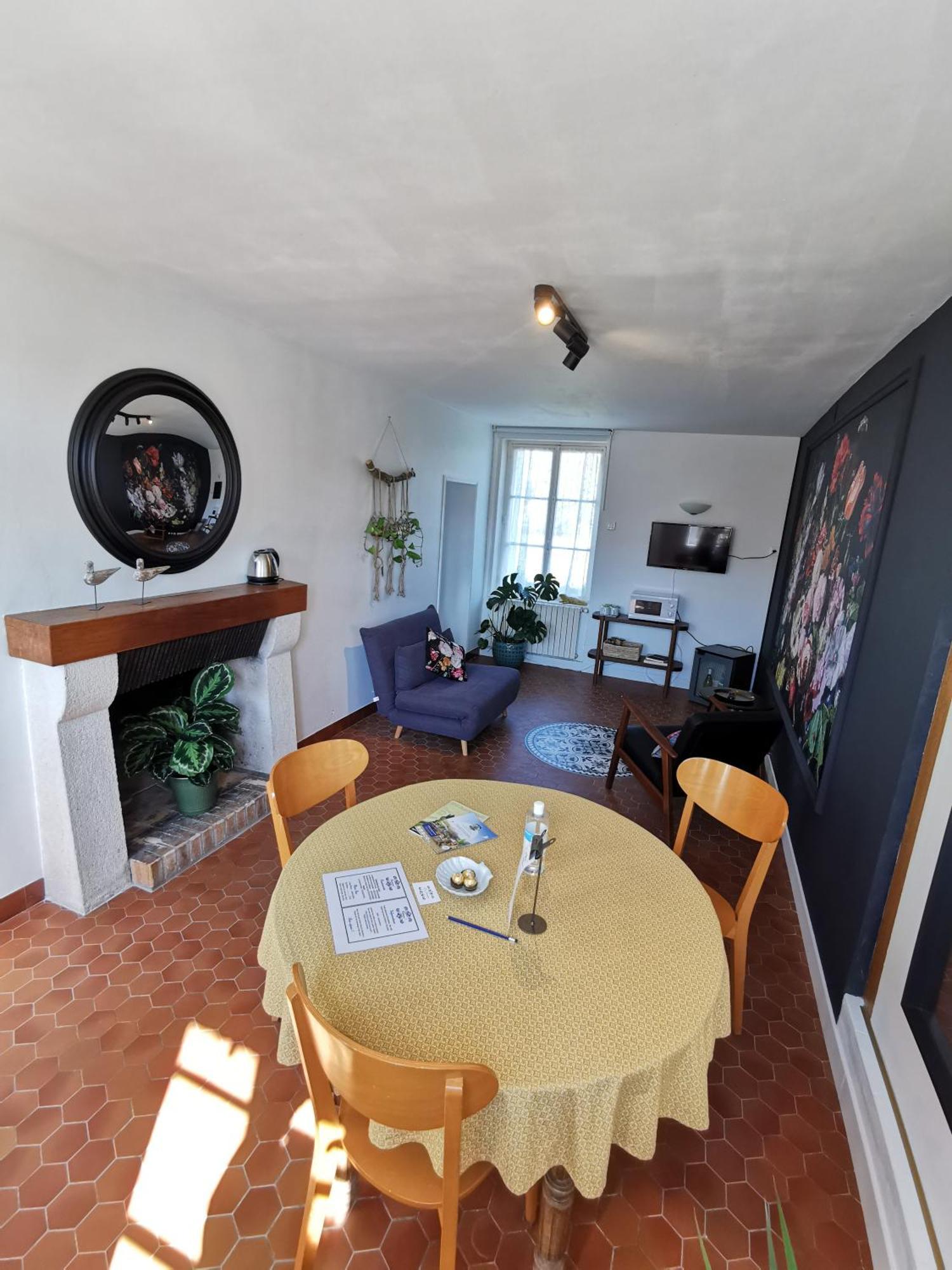 La Jacquiere Bed & Breakfast Chaumont-sur-Loire Exterior photo